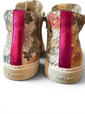 P448 RARE Snake-Embossed Floral Print High-Top Sneakers Sz 39/8.5-9 | EUC